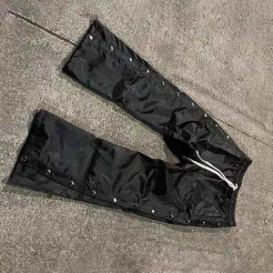 Nouvelle collection 2025 – Vêtements de rue décontractés pour hommes, personnalisés, de haute qualité, en nylon délavé, coupe ample, couleur unie, respirant et léger, fabriqués sur mesure. - Product Image 4