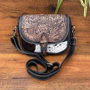 Meilleure vente cheveux usinés à la main sur le cuir véritable femmes sac à bandoulière pour les femmes noir Floral personnalisé peau de vache luxe Western sac à main - Product Image 3