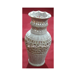 Nuevo y asombroso diseño hecho a mano en piedra de sosa natural, tallado con diseño floral, para usar como florero, ideal para decoración del hogar, oficina y jardín. - Product Image 1
