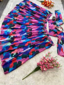 ชุดปาร์ตี้ที่สวยที่สุดชุดล่าสุดเลเฮนกาพร้อมพิมพ์ลายดอกไม้สวยงาม - Product Image 4