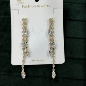 Boucles d'oreilles vintage en or sterling pour femmes Boucles d'oreilles occidentales Présentoir de boucles d'oreilles de style vintage élégant - Product Image 2