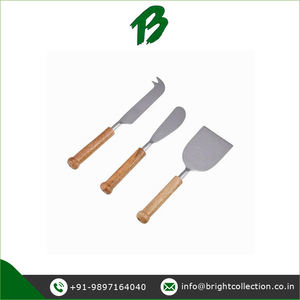 Logo personnalisé et conception disponible de manche en bois argent mat poli couteaux à fromage couverts pour vrac à prix raisonnable - Product Image 3