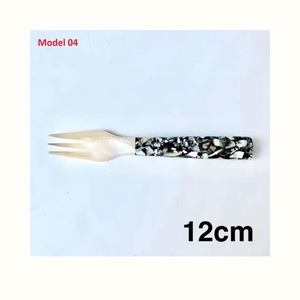 Cucharas de Nácar Aplicadas en la Vajilla para Servir en Servicios de Catering y Restaurantes - Product Image 4