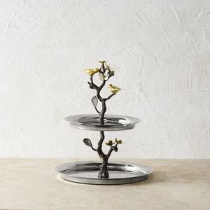 Présentoir à gâteau floral en métal au look vintage pour l'arrangement de table à dessert décoratif dans les événements officiels mariages ou fêtes d'anniversaire - Product Image 5