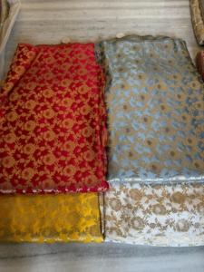 Tissu de brocart de soie Banarasi de luxe Textile Jacquard tissé à la main de qualité supérieure tricoté brodé garçons vêtements ethniques précoupés - Product Image 3