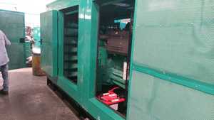 Generador Diésel Silencioso Prime Cummins de 400KVA/320KW con Arranque Automático, 90% de Eficiencia, Alternador Stamford de 415V - Product Image 4