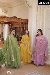 El último diseñador de bodas y festivales usa vestidos largos Anarkali con borde bordado conjunto Dupatta elegante para mujeres - Product Image 6