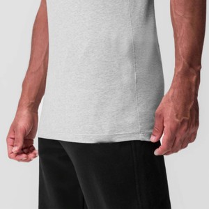 Débardeur en coton de qualité supérieure pour hommes-Parfait pour la superposition, la salle de sport ou les tenues d'été décontractées - Product Image 4