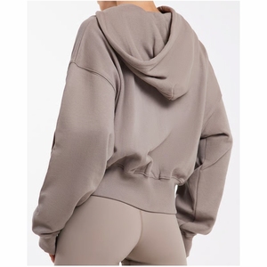 เสื้อฮู้ดดี้ผู้หญิงไซส์ใหญ่ ทรงหลวม ไหล่ตก สำหรับฤดูหนาว มีโลโก้ด้านหน้า ผลิตจากผ้าฝ้าย 100% เป็นมิตรกับสิ่งแวดล้อม ดีไซน์ลำลอง ราคาถูก - Product Image 4