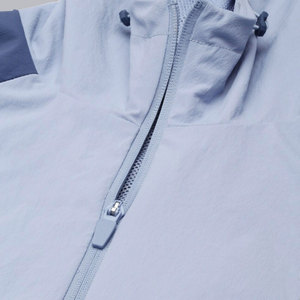 แจ็กเก็ตกันลมมีฮู้ดผ้าไนลอนสำหรับผู้ชาย, แจ็คเก็ตลำลองมีสไตล์ระบายอากาศได้สำหรับกีฬากลางแจ้งและวิ่งมีซิปสำหรับผู้ชาย - Product Image 4