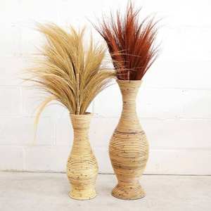 Vase décoratif en rotin naturel fabriqué à la main pour la conception écologique du bureau à domicile - Product Image 5