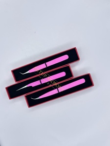 Pince à épiler professionnelle pour extensions de cils Getup Brosons Impex en acier inoxydable, isolation à 45 degrés, revêtement poudré rose - Product Image 3