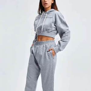 Latest Style <b>Low</b> Price Women Crop <b>Top</b> Tracksuit <b>Long</b> <b>Sleeves</b> Casual Wear Women Crop <b>Top</b> Tracksuits - Product Image 4