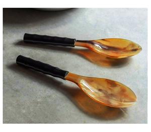 Cuillères à salade en résine faites à la main, écologiques, compatibles lave-vaisselle, couleur personnalisée moderne, ustensiles à salade pour la maison et la cuisine, fabriqués en Inde - Product Image 1