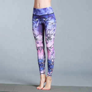 Leggings imprimés respirants en Spandex/Polyester à taille mi-haute, tricotés, avec logo personnalisé, service OEM, impression par sublimation, personnalisables pour le fitness - Product Image 2