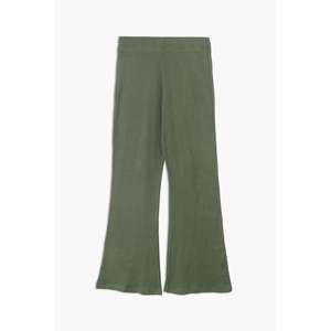 Pantalon cargo décontracté vert pour femme avec taille élastique pantalon évasé respirant avec technique froissée de marque - Product Image 3