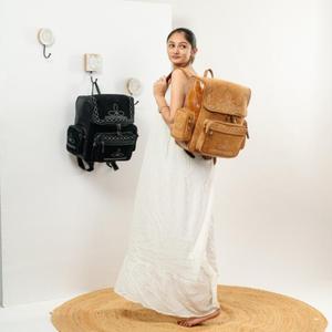 LW Sac à dos en cuir de vache véritable pour femmes isolé Bohemian Rock Water Resistant Portable Laptop Bag PVC Dress Shoulder Bag - Product Image 1