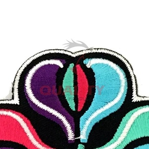 ป้ายปัก2025บริการ OEM สำหรับเสื้อผ้าสั่งทำป้ายปักทำด้วยมือคุณภาพสูงสั่งทำได้ - Product Image 4