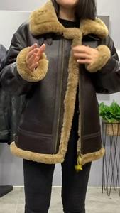 Vente en gros de veste de moto pour hommes avec logo personnalisé coupe ajustée manteau décontracté col montant en similicuir PU motif camouflage pour le printemps - Product Image 2