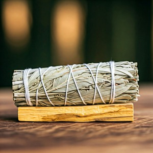 ธูปสมุนไพรจักระขนาดใหญ่6นิ้วสีขาว SAGE Palo Santo Cedar ทำความสะอาดและทำความสะอาด Sage sticks น้ำมันหอมระเหยอโรมา - Product Image 1