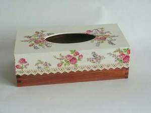 Boîte à mouchoirs en MDF de qualité supérieure avec finition à texture en bois, parfaite pour les hôtels, les restaurants et les décors de maison contemporains - Product Image 3