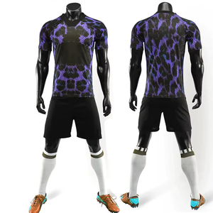 ชุดเสื้อฟุตบอลชาย แขนสั้น พิมพ์ลายแบบ Sublimation สีพื้น โพลีเอสเตอร์ 100% รับสกรีนชื่อทีม ระบายอากาศได้ดี มีไซส์พลัส - Product Image 1