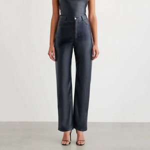 กางเกงหนังสังเคราะห์ผู้หญิงแฟชั่นฤดูใบไม้ผลิพร้อมโลโก้และตัวเลือกสีดีไซน์ทันสมัย - Product Image 1