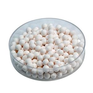 La plupart des ventes 3-5mm 4-6mm d'oxyde d'aluminium activé adsorbant déshydratant boule d'alumine poudre granule pour agent auxiliaire chimique - Product Image 4