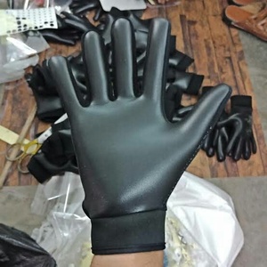 Gants GAA de couleur personnalisée, meilleure qualité, paume en latex allemand, légers, extensibles, antidérapants, bracelet de poignet réglable, sports de plein air - Product Image 3