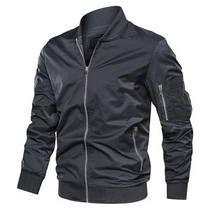 Chaqueta de deportes al aire libre para hombres, chaqueta al aire libre a precio de fábrica al por mayor, chaquetas personalizadas OEM con muchos bolsillos - Product Image 4