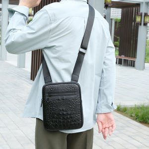 Bolso bandolera de cuero genuino de alta calidad para hombre, bolso de hombro cruzado de moda con gran capacidad para viajes de verano - Product Image 6