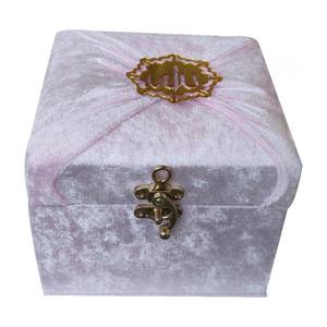 เคสขนาดกระเป๋าที่ปิดสนิทพร้อมผ้ากำมะหยี่สีแดงและสีดำพิมพ์ภายใน9.5ซม. X 13ซม. - Product Image 3