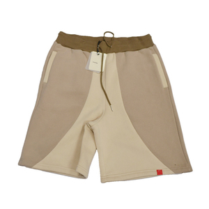 กางเกงขาสั้นแนวสปอร์ตสำหรับผู้ชายเสื้อผ้าแนวสปอร์ตแบบผ่าแยกสีแนวลำลอง - Product Image 1