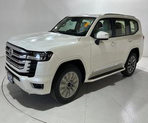 รถยนต์โตโยต้าแลนด์ครุยเซอร์ GXR 4 ปี 2022 มือสองสำหรับขาย - Product Image 2