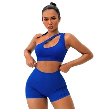 Stylish Yoga Crop Top and Shorts Set Womens Activewear Outfit for Gym Training Fitness Routine and Casual Comfort