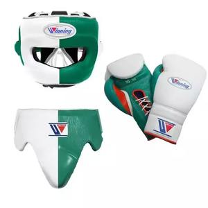 Juego de combate de boxeo de cuero genuino personalizado de alta calidad Precio al por mayor mejor valorado que incluye guantes Protector de cabeza Protector de ingle Deportes - Product Image 1