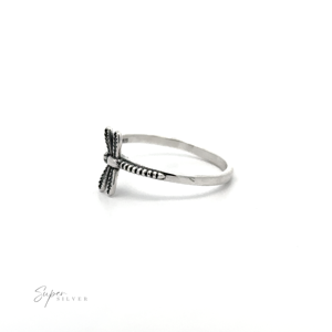 Anillo fino de libélula delicada - Product Image 5
