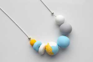 Collar con cuentas de sodalita natural, collar de cuentas redondas lisas de sodalita de 8mm, hecha a mano gargantilla de cristal, joyería con cuentas - Product Image 3