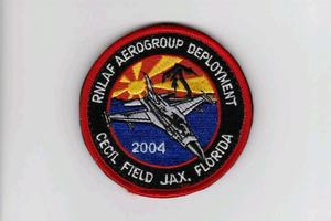 Champ King – Patchs en PVC brodés et tissés en caoutchouc, durables et élégants, 80g, porte-clés personnalisés avec logo, accessoires de mode sur mesure - Product Image 4