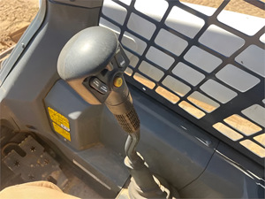 Cargador usado 2021 BOBCATT T64, minicargador de alta eficiencia, minicargador aprobado por EPA, minicargador con motor potente - Product Image 2