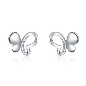 Orecchini a Perno in Argento Sterling Massiccio con Farfalla, Diamante, Zircone e Perla, Design Romantico a Cerchio per Matrimoni, Fidanzamenti e Feste - Product Image 1