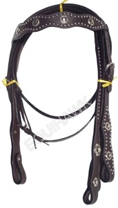 Cabecera de caballo de cuero occidental más vendida ligera con Conchos plateados de pechera a juego y ajuste de tachuelas - Product Image 2