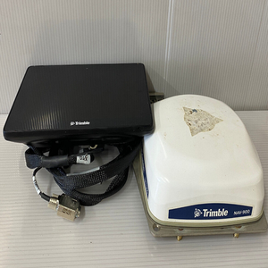 จอแสดงผล Trimble GFX 750 GPS มีสินค้าในสต็อก สั่งซื้อวันนี้เพื่อจัดส่งรวดเร็ว Trimble CFX 750 / FM 750 Navcontroller 3 และ AG 25 - Product Image 2