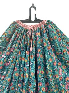 ผ้าฝ้ายพิมพ์ลายดอกไม้สวยงาม ลายดอกไม้ไม่ซ้ำใคร น้ำหนักเบา เหมาะสำหรับใส่ลำลองในฤดูร้อน นุ่ม ซักได้ - Product Image 5