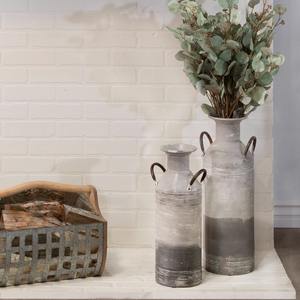 Jarrón de lata de leche de Metal de granja rústica con asas Jarrón de piso de dos tonos desgastado alto con acabado antiguo - Product Image 4