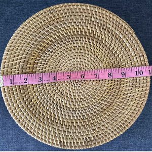 Panier rond en rotin tressé à la main pour le rangement et la décoration de la maison - Product Image 5