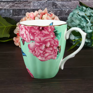 Taza de café de China de hueso con patrón de lujo de estilo nórdico, ecológica, sin BPA, apta para lavavajillas, para uso doméstico y en restaurantes - Product Image 1