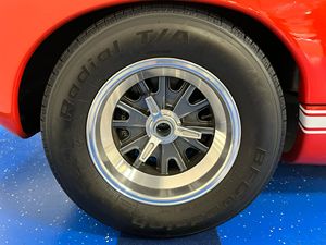 Gran Oferta, Excelente Estado: Réplica de Auto de Carreras 2016 GT40 MKI, Lista para Enviar - Product Image 2