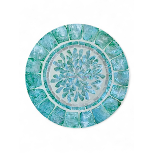 Assiettes de présentation décoratives en coquillage avec finition nacrée pour une table à manger élégante et une utilisation de mariage - Product Image 1