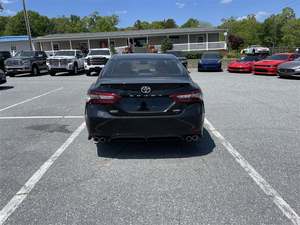 Toyota Camry XSE 2018 disponible à la vente / Disponible à la vente avec faible kilométrage, moteur essence, véhicule bien entretenu et sans accidents. - Product Image 2